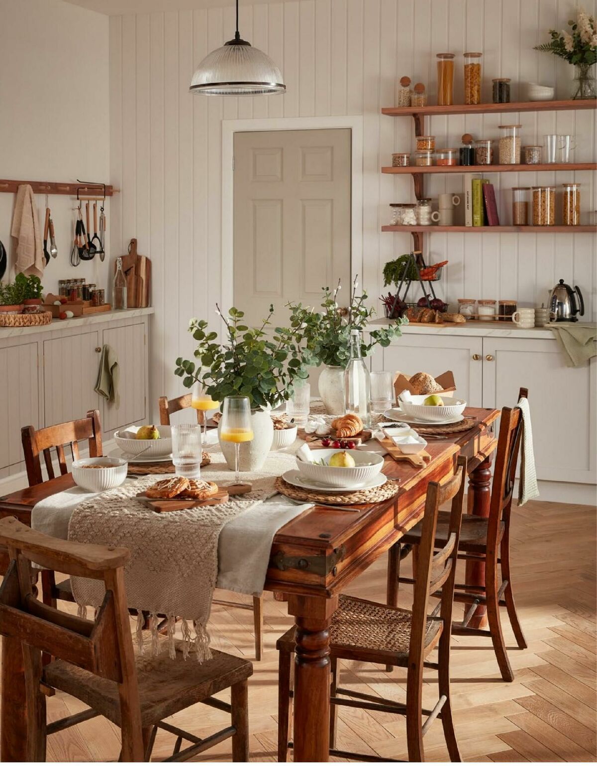 B&M Spring Summer Catalogue Offers from 28 February