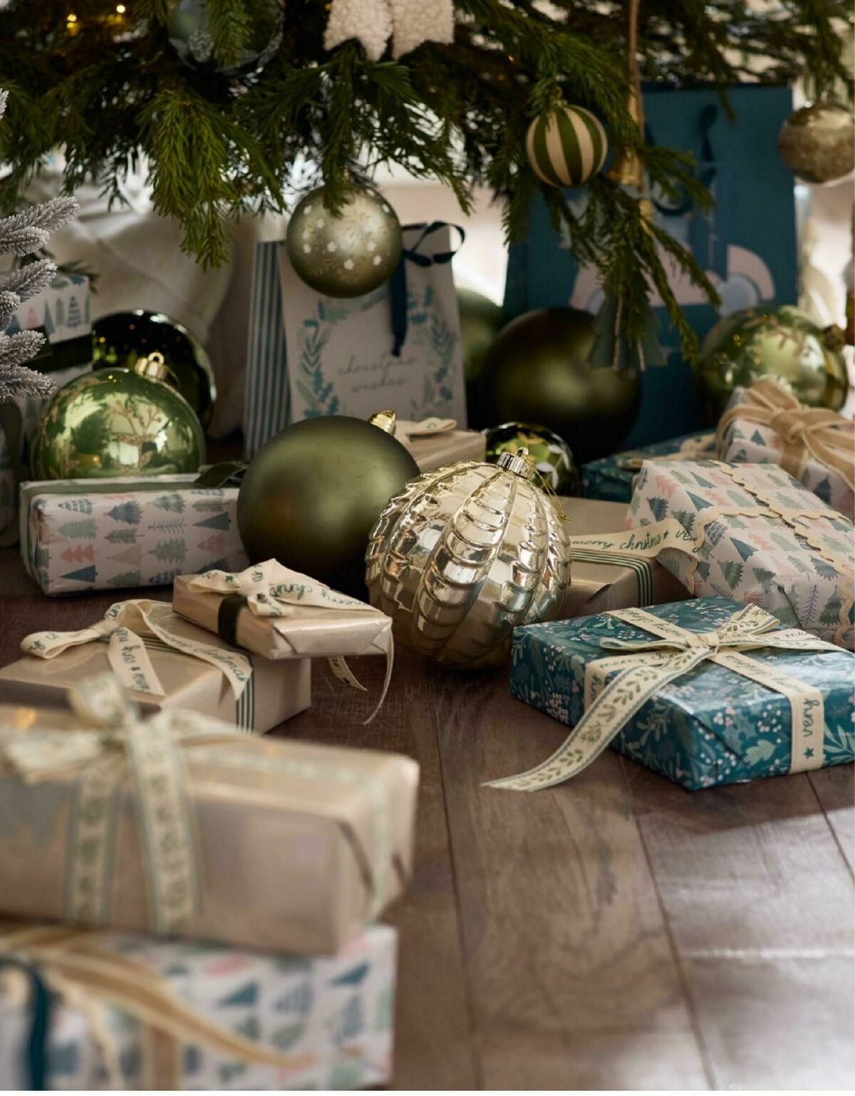 B&M Christmas Offers from 24 October